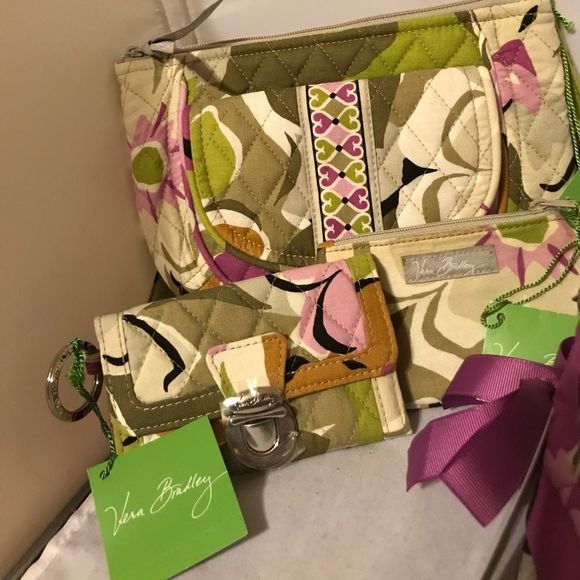 Vera Bradley Portobello Road Crossbody Purse Set - Picture 2 of 5
